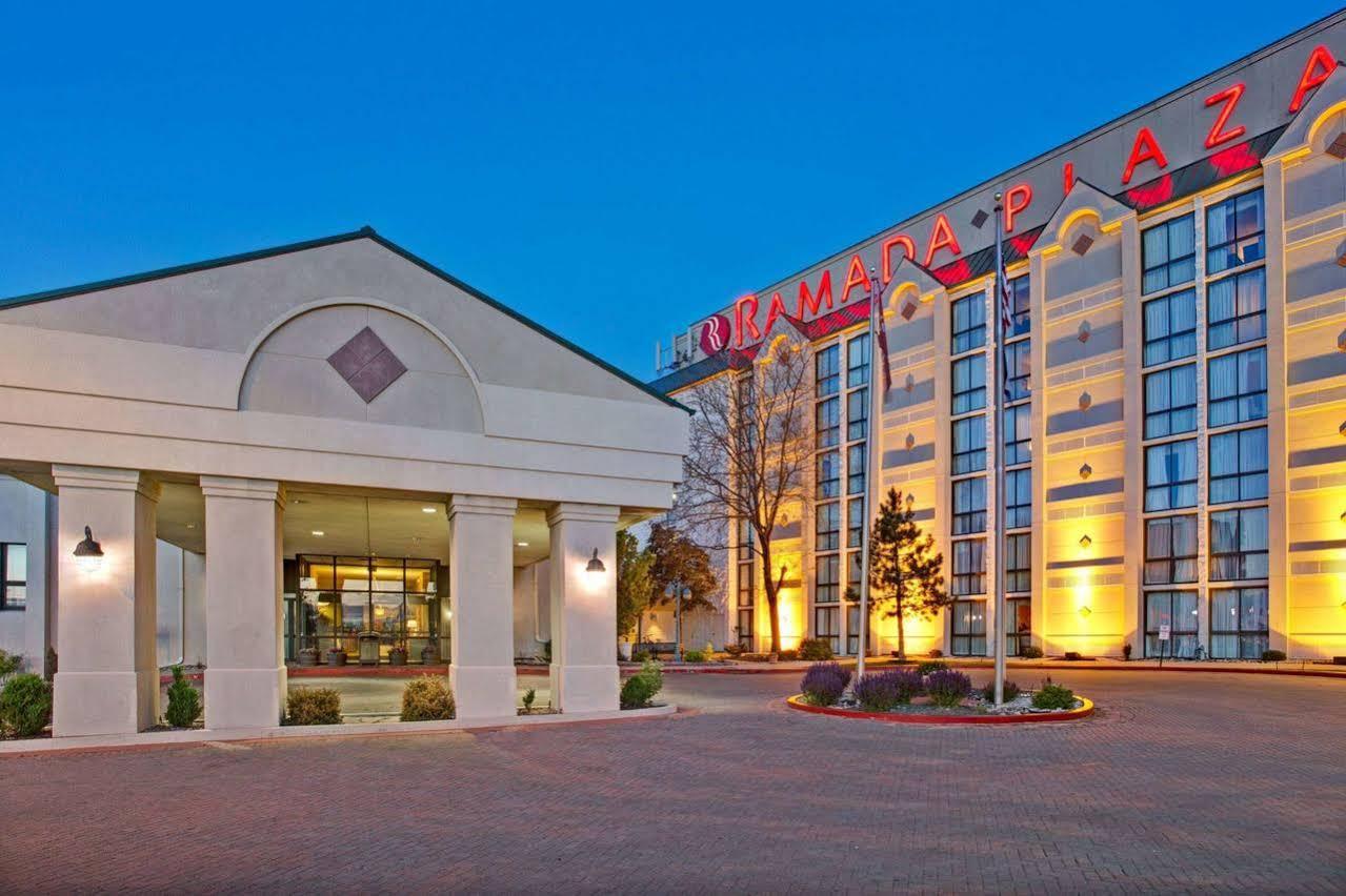 Delta Hotels By Marriott Denver Thornton ノースグレン エクステリア 写真