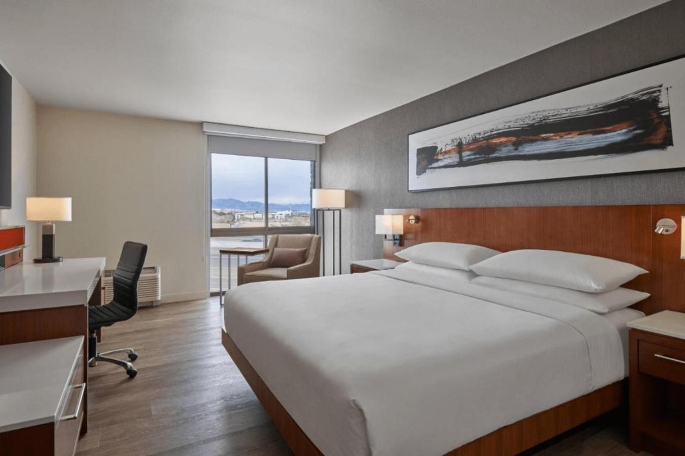 Delta Hotels By Marriott Denver Thornton ノースグレン エクステリア 写真