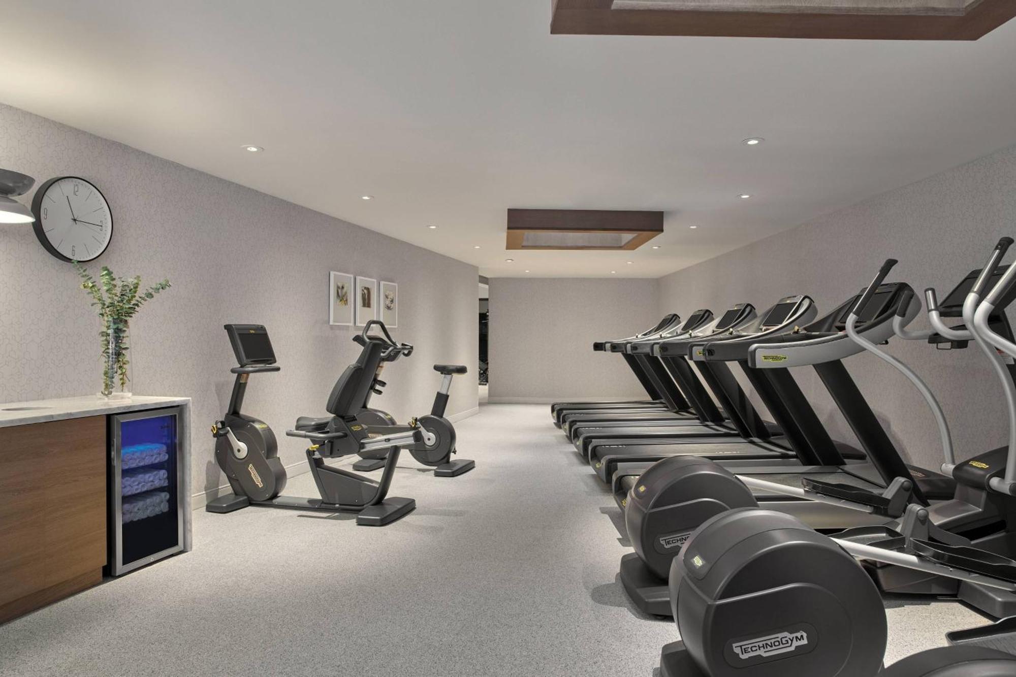 Delta Hotels By Marriott Denver Thornton ノースグレン エクステリア 写真